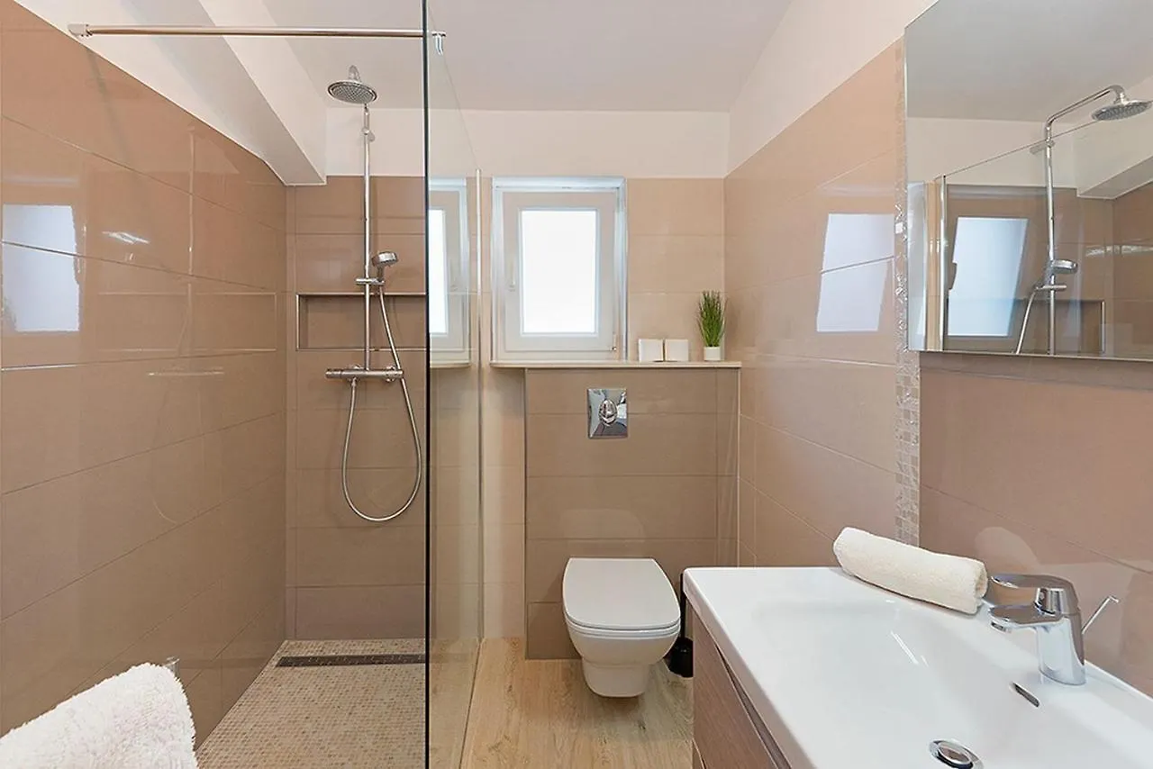 Apartments Marina Rabac